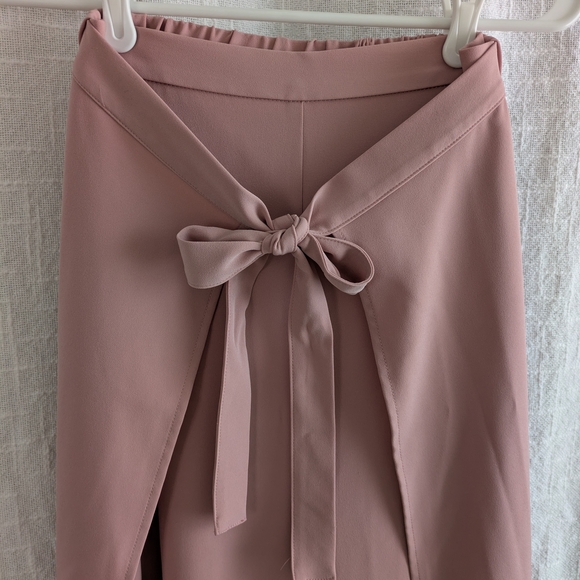 Bar III Wide Leg Pants in Blush with Bow Detail - Picture 3 of 6